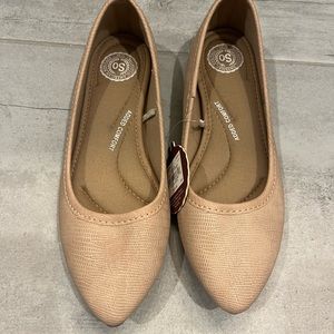 Blush Flats -Size 6